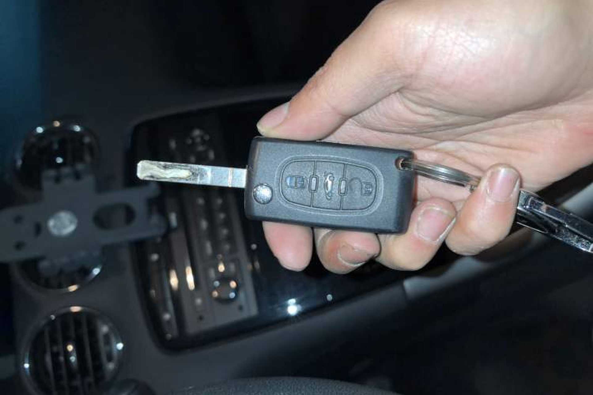 Used Peugeot 408 2013 2.0L Automatic Comfort Edition Vehicle Key