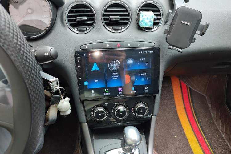 Used Peugeot 408 2013 2.0L Automatic Comfort Edition Audio And AC Panel