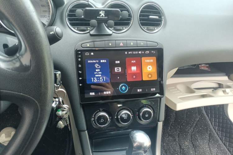 Used Peugeot 408 2013 2.0L Automatic Comfort Edition Audio And AC Panel