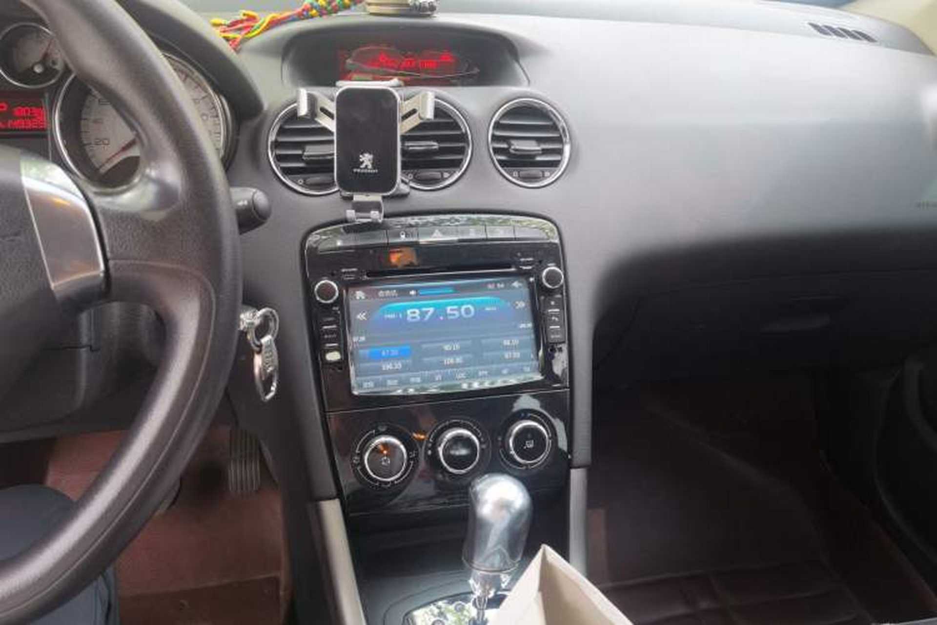 Used Peugeot 408 2013 2.0L Automatic Comfort Edition Audio And AC Panel