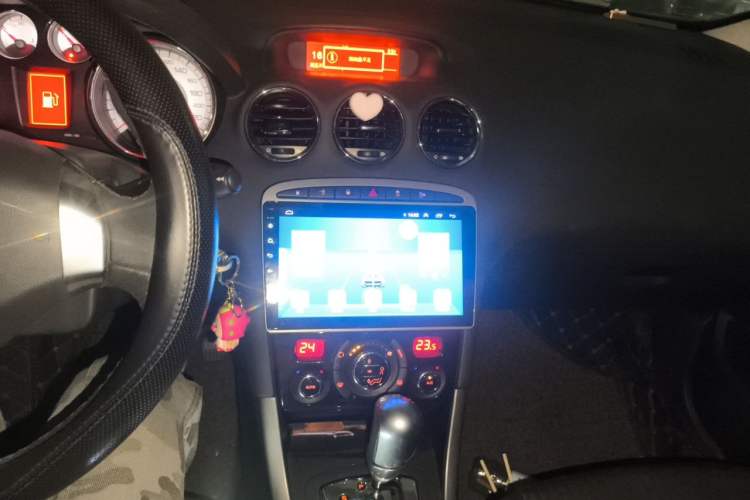 Used Peugeot 408 2013 2.0L Automatic Luxury Edition Audio And AC Panel