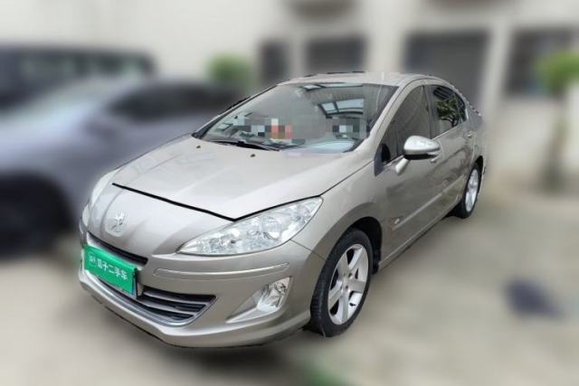 Ojetý Peugeot 408 2013 2.0L Manual Comfort Edition