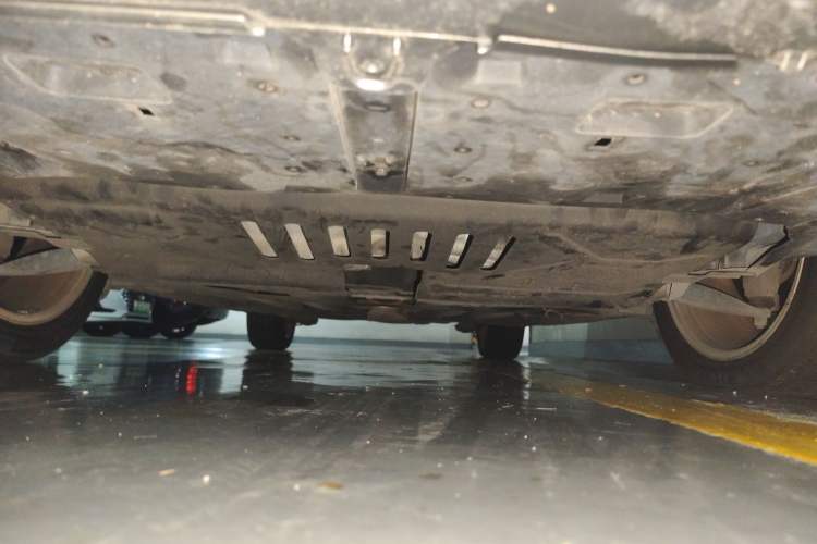 Used Peugeot 408 2013 2.0L Automatic Comfort Edition Chassis Front