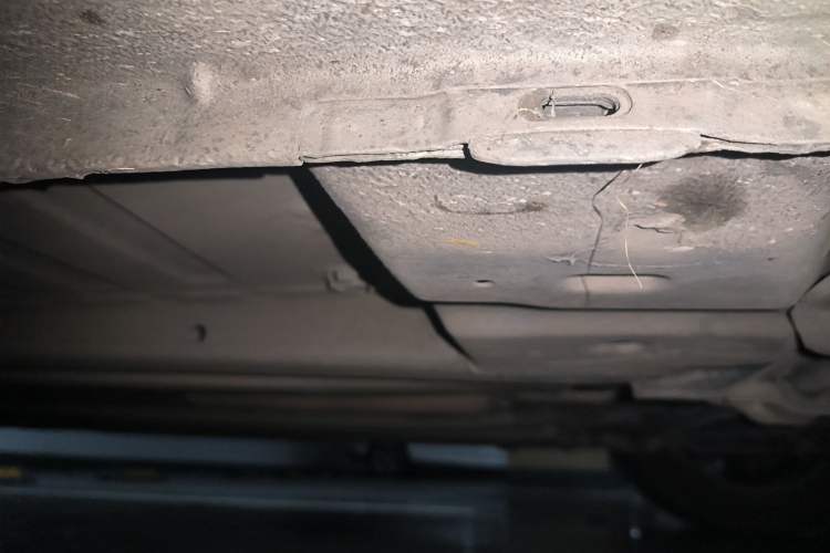 Used Peugeot 408 2013 1.6L Automatic Comfort Edition Chassis Front Right