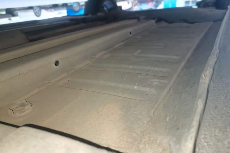 Used Peugeot 408 2013 2.0L Automatic Comfort Edition Chassis Front Right