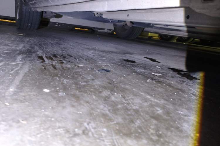 Used Peugeot 408 2013 1.6L Manual Comfort Edition Chassis Front Right