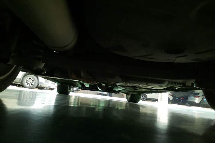 Used Peugeot 408 2013 2.0L Automatic Comfort Edition Chassis Rear