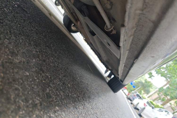 Used Peugeot 408 2013 2.0L Manual Comfort Edition Chassis Rear Right
