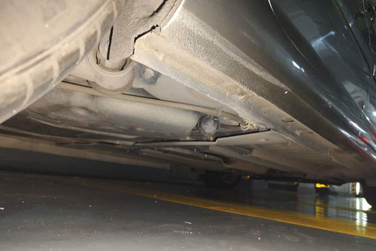 Used Peugeot 408 2013 2.0L Automatic Comfort Edition Chassis Rear Right