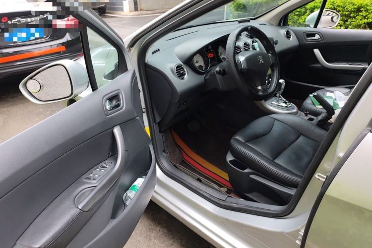 Used Peugeot 408 2013 2.0L Automatic Comfort Edition Driver Seat