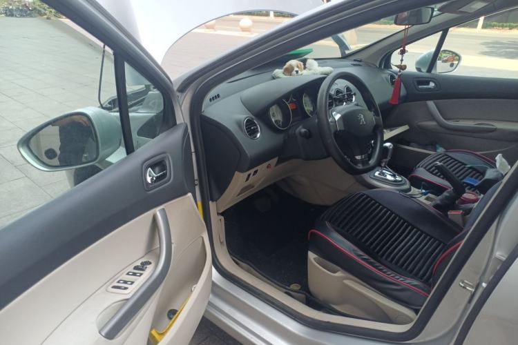 Used Peugeot 408 2013 2.0L Automatic Comfort Edition Driver Seat