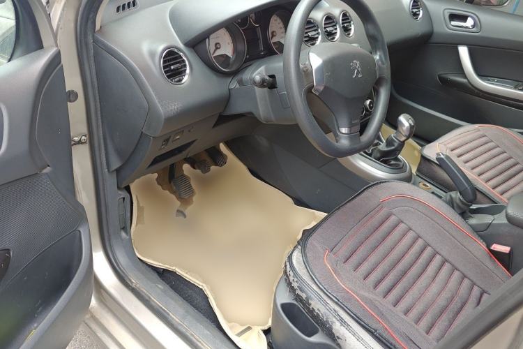 Used Peugeot 408 2013 1.6L Manual Comfort Edition Driver Seat