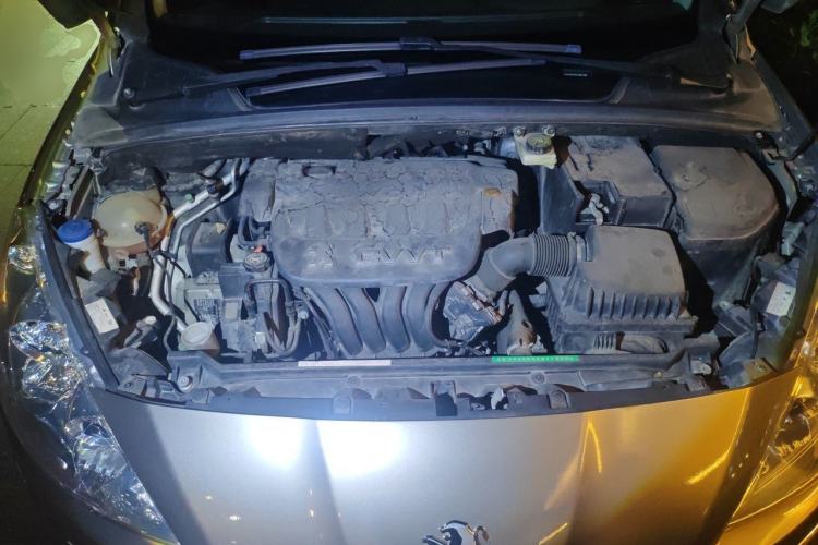 Used Peugeot 408 2013 2.0L Automatic Comfort Edition Engine Bay