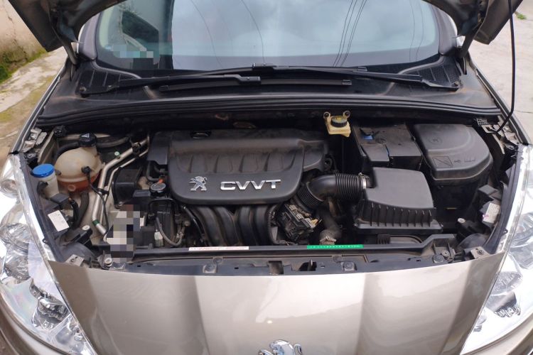 Used Peugeot 408 2013 2.0L Automatic Comfort Edition Engine Bay