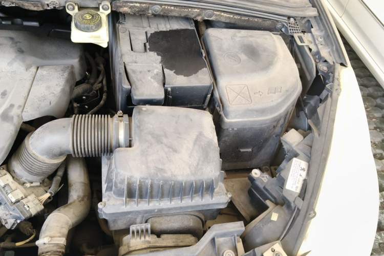 Used Peugeot 408 2013 2.0L Automatic Comfort Edition Engine Bay Left