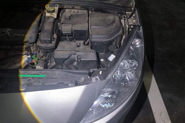 Used Peugeot 408 2013 1.6L Automatic Comfort Edition Engine Bay Left