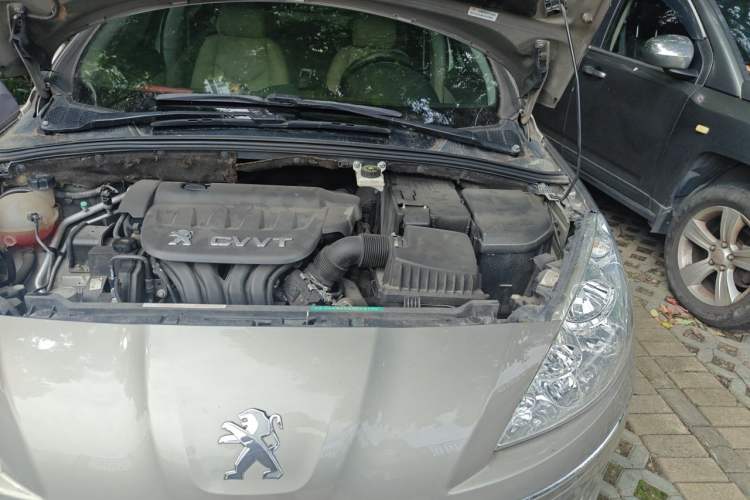 Used Peugeot 408 2013 2.0L Automatic Comfort Edition Engine Bay Left