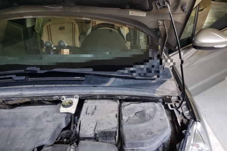 Used Peugeot 408 2013 2.0L Automatic Comfort Edition Engine Bay Left