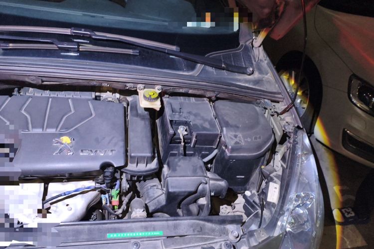 Used Peugeot 408 2013 1.6L Manual Comfort Edition Engine Bay Left