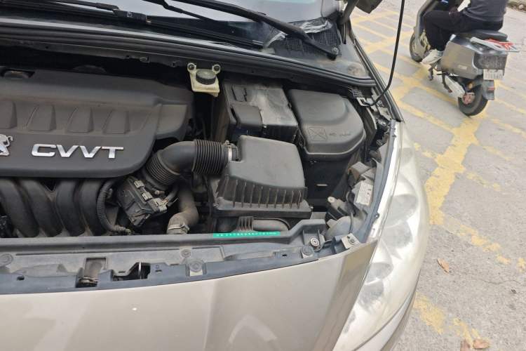 Used Peugeot 408 2013 2.0L Automatic Comfort Edition Engine Bay Left
