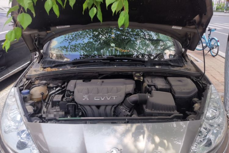 Used Peugeot 408 2013 2.0L Automatic Comfort Edition Engine Bay