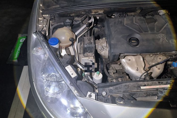 Used Peugeot 408 2013 1.6L Automatic Comfort Edition Engine Bay Right