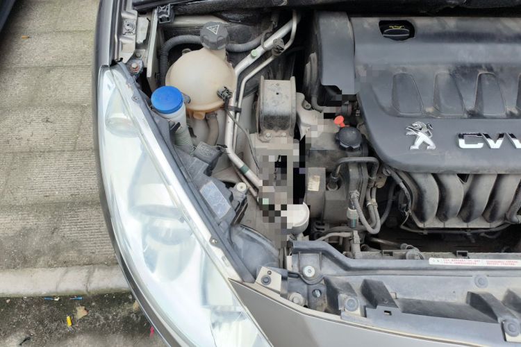 Used Peugeot 408 2013 2.0L Manual Comfort Edition Engine Bay Right