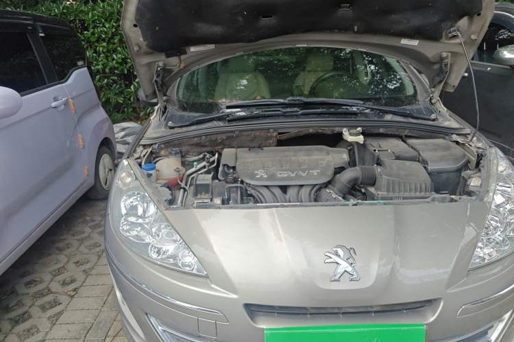 Used Peugeot 408 2013 2.0L Automatic Comfort Edition Engine Bay Right
