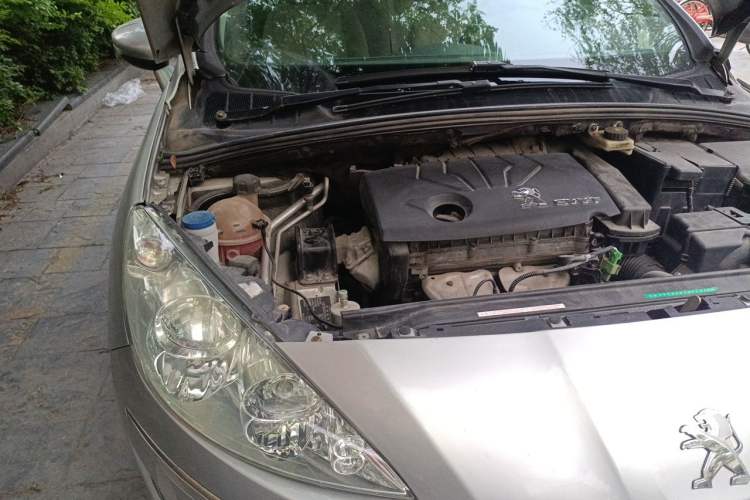 Used Peugeot 408 2013 1.6L Automatic Comfort Edition Engine Bay Right