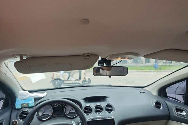 Used Peugeot 408 2013 2.0L Automatic Comfort Edition Headliner