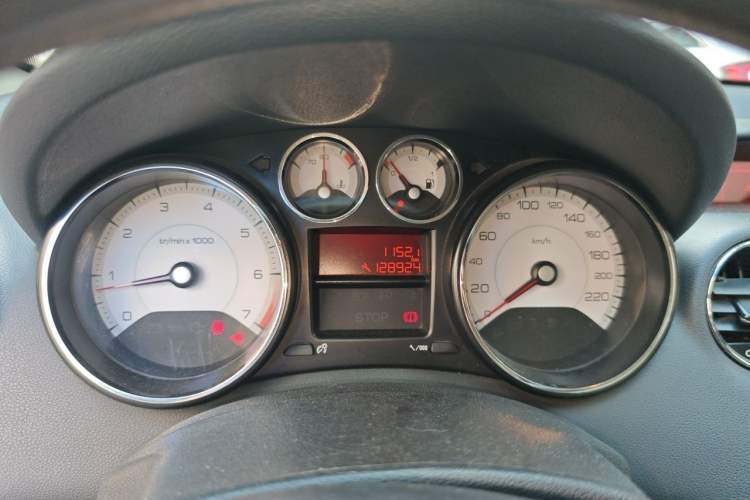 Used Peugeot 408 2013 2.0L Manual Comfort Edition Instrument Cluster