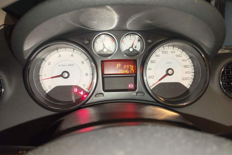 Used Peugeot 408 2013 2.0L Automatic Comfort Edition Instrument Cluster