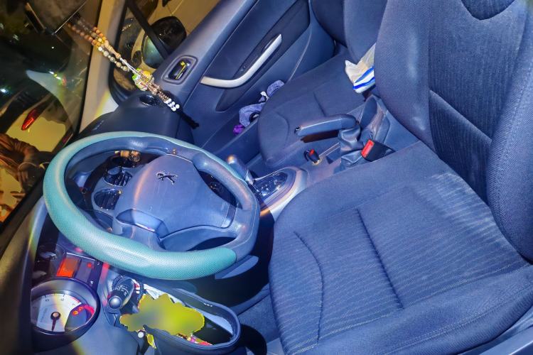 Used Peugeot 408 2013 2.0L Automatic Comfort Edition Left Front Seat