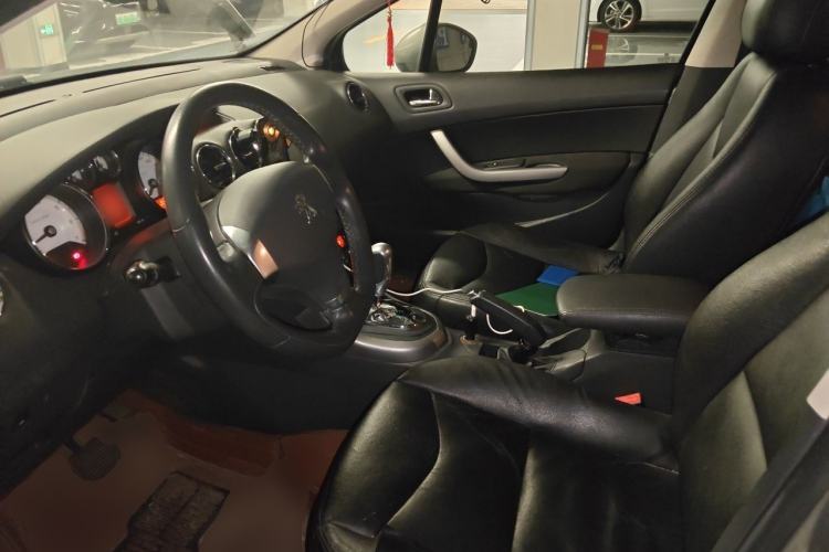 Used Peugeot 408 2013 2.0L Automatic Luxury Edition Left Front Seat