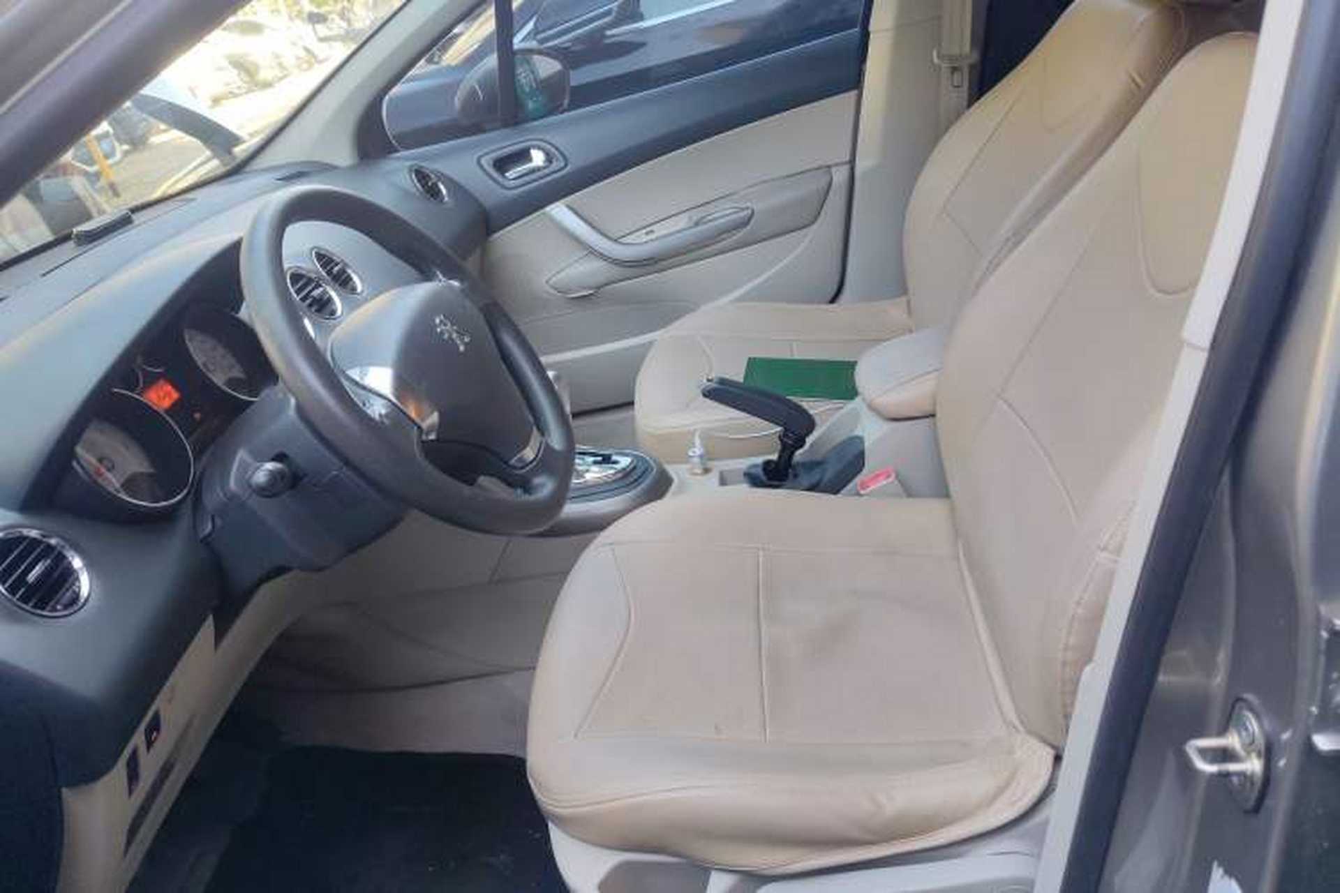 Used Peugeot 408 2013 2.0L Automatic Comfort Edition Left Front Seat