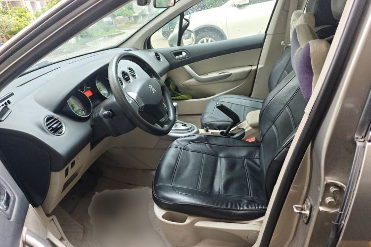 Used Peugeot 408 2013 2.0L Automatic Comfort Edition Left Front Seat