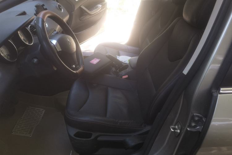 Used Peugeot 408 2013 2.0L Automatic Comfort Edition Left Front Seat