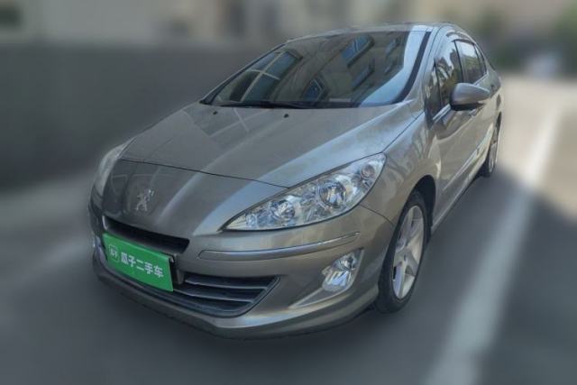 Ojetý Peugeot 408 2013 2.0L Automatic Luxury Edition