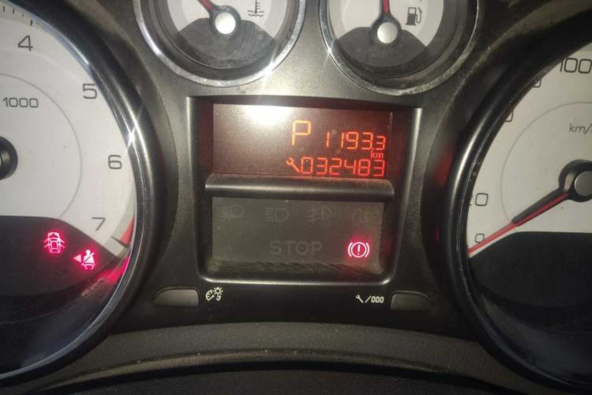 Used Peugeot 408 2013 2.0L Automatic Comfort Edition Odometer Close Up