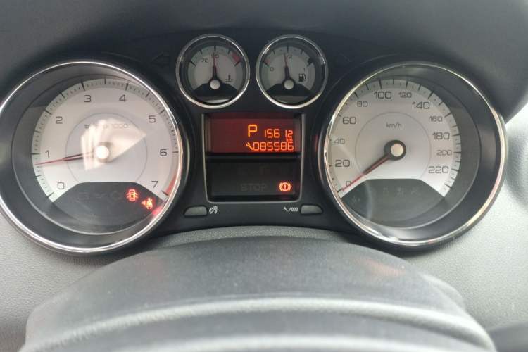 Used Peugeot 408 2013 2.0L Automatic Comfort Edition Odometer Close Up