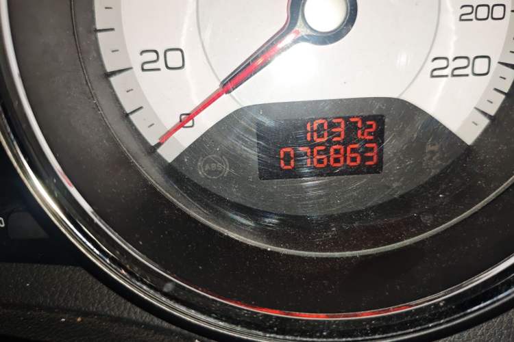 Used Peugeot 408 2013 2.0L Automatic Luxury Edition Odometer Close Up