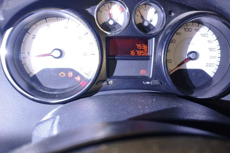 Used Peugeot 408 2013 1.6L Manual Comfort Edition Odometer Close Up