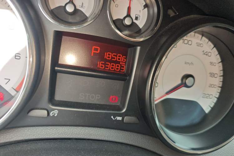 Used Peugeot 408 2013 2.0L Automatic Comfort Edition Odometer Close Up