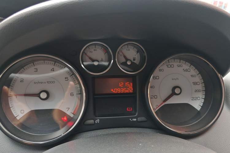 Used Peugeot 408 2013 1.6L Manual Comfort Edition Odometer Close Up