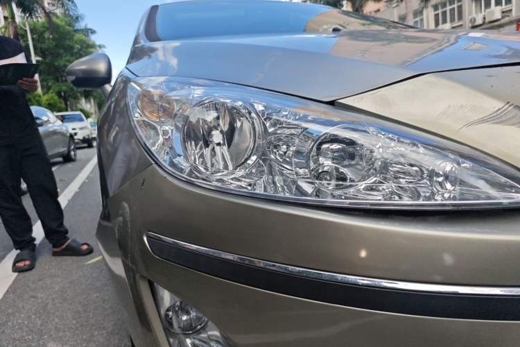 Used Peugeot 408 2013 2.0L Manual Comfort Edition Right Front Headlight