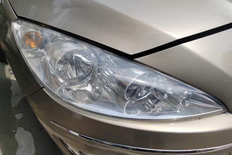 Used Peugeot 408 2013 2.0L Automatic Comfort Edition Right Front Headlight