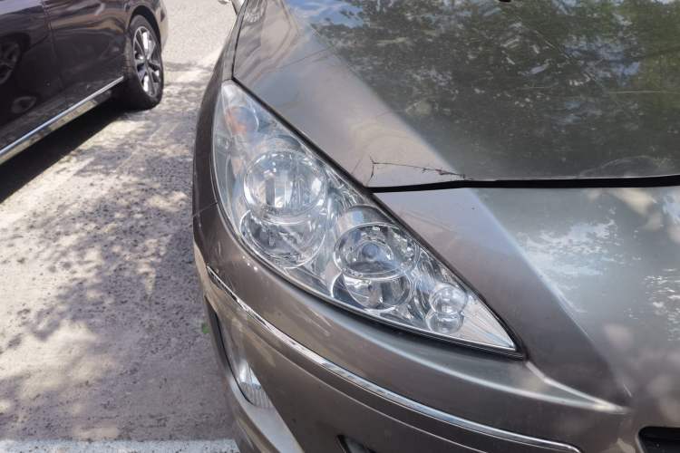 Used Peugeot 408 2013 2.0L Automatic Comfort Edition Right Front Headlight