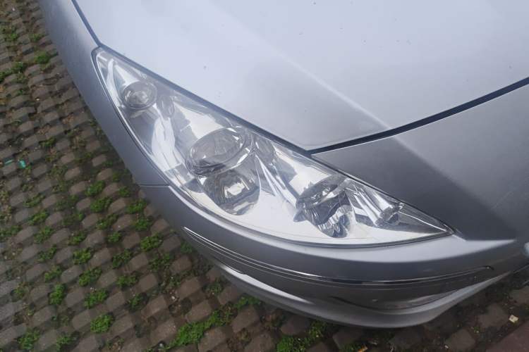 Used Peugeot 408 2013 1.6L Automatic Comfort Edition Right Front Headlight