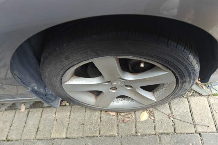 Used Peugeot 408 2013 2.0L Automatic Comfort Edition Right Front Wheel Hub