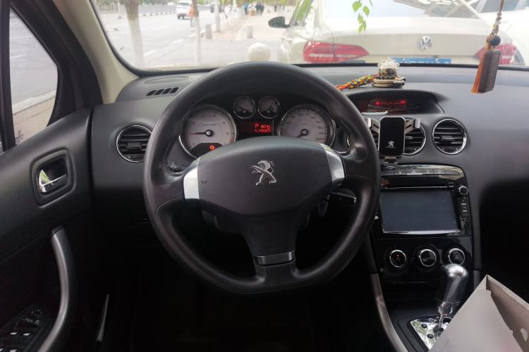 Used Peugeot 408 2013 2.0L Automatic Comfort Edition Steering Wheel